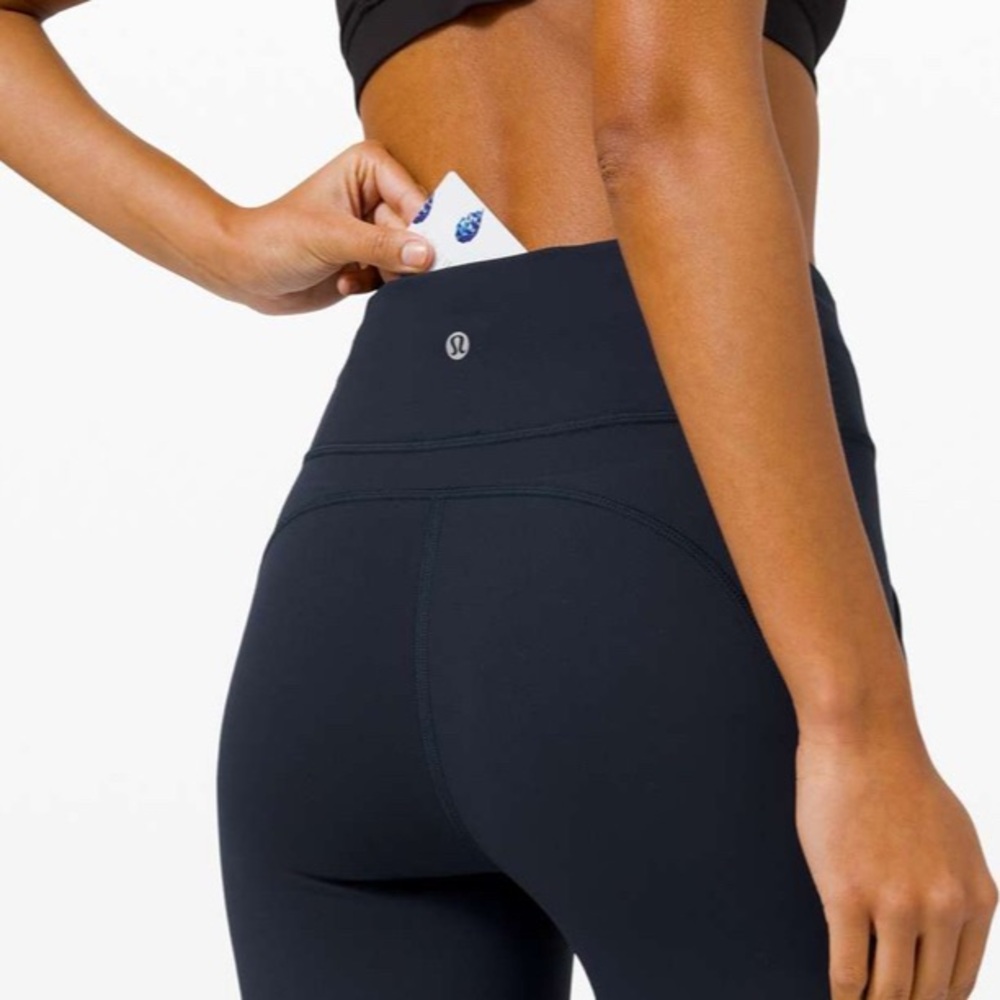 Lululemon Invigorate High-Rise 23" True Navy Size 6 Leggings💎EUC Retail $118 - Picture 5 of 9